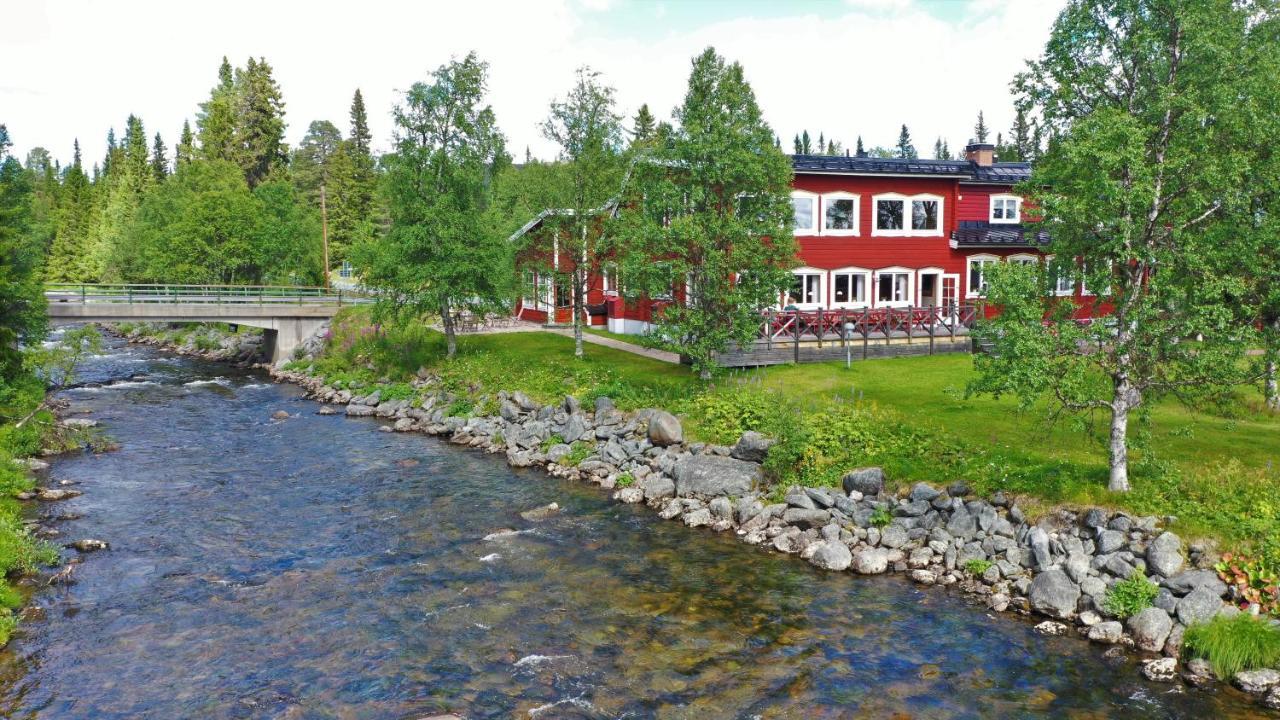 Storsaetra Fjaellhotell Grövelsjön Bagian luar foto