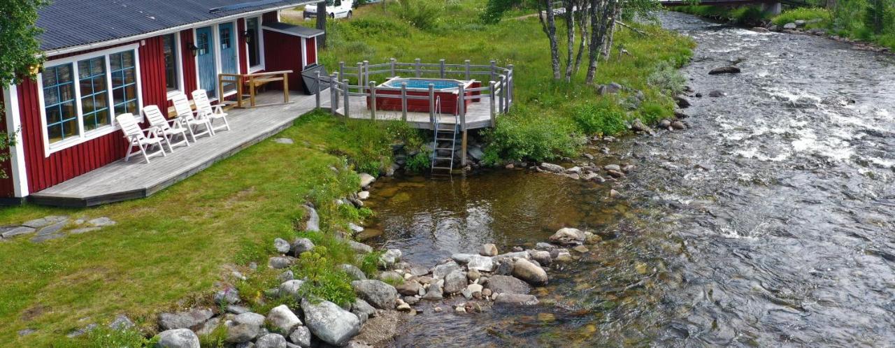 Storsaetra Fjaellhotell Grövelsjön Bagian luar foto